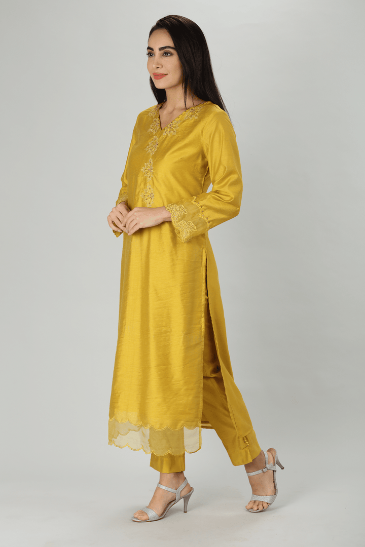 Golden Dazzle Kurti