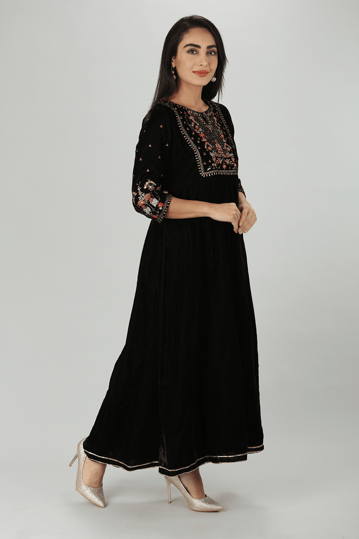 Black Regal Velvet Kurti