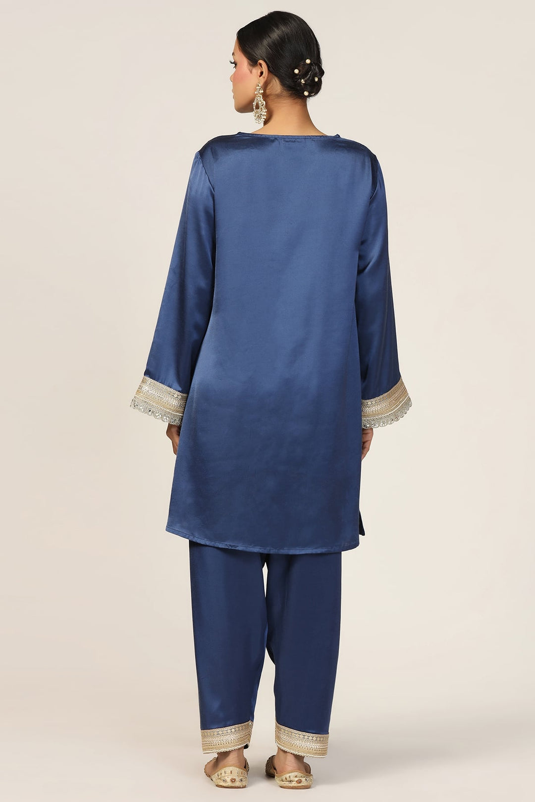 Blue Embellished V-Neck Ensemble Kurti