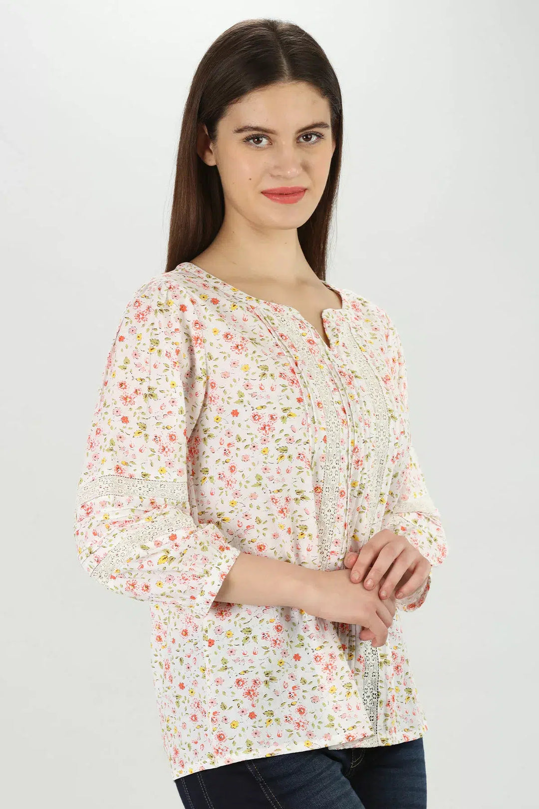 White floral crepe Top