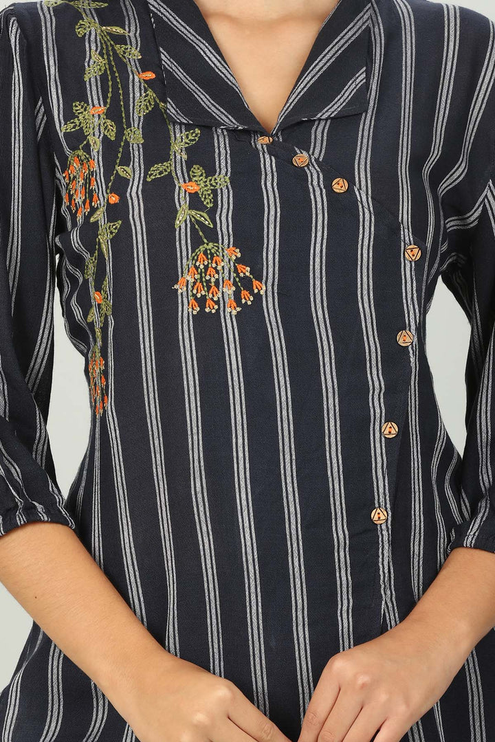 Blue collar stripe Shirt