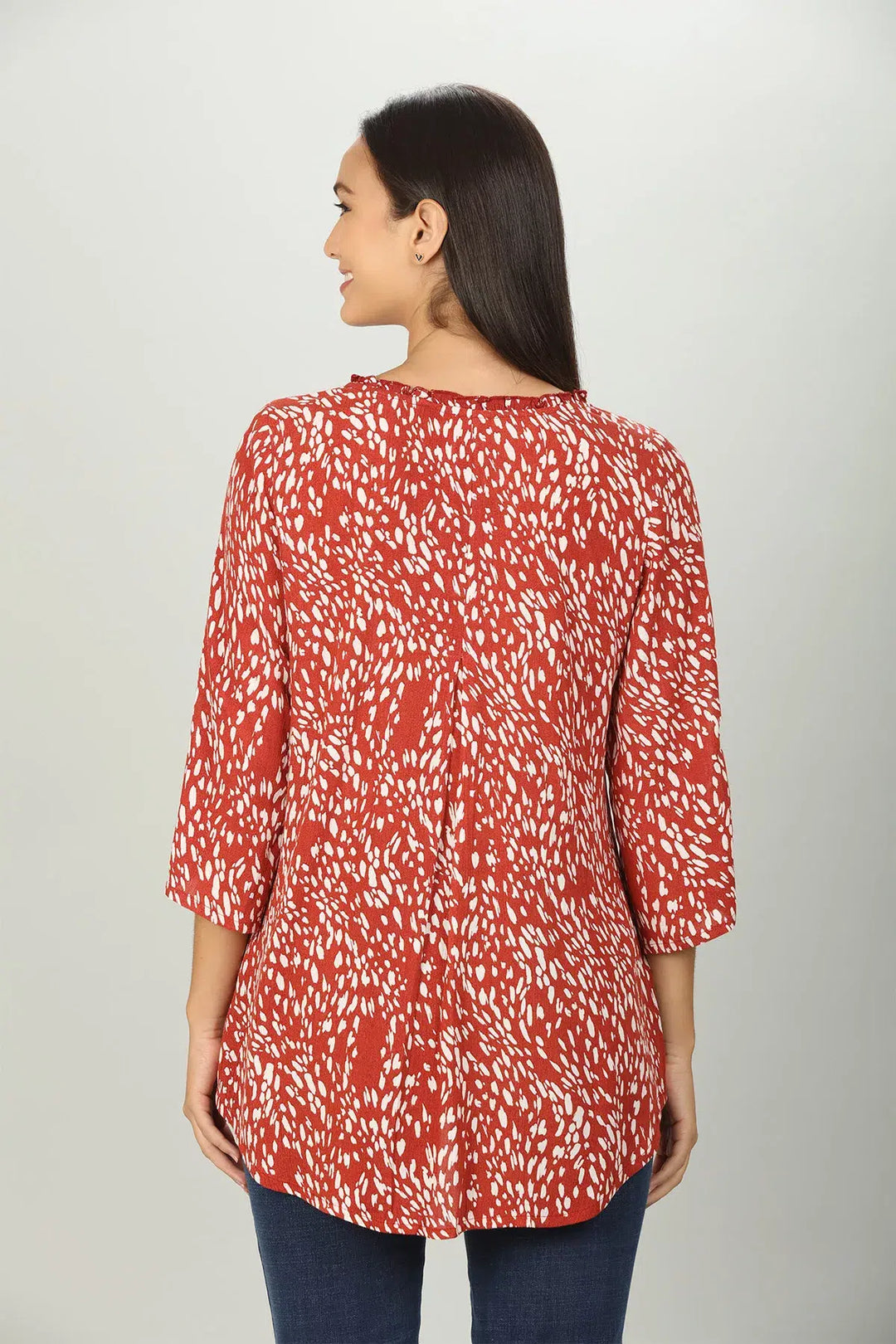Red abstract print V neck Top