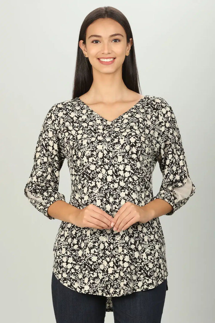 Black and White printed V neck Top