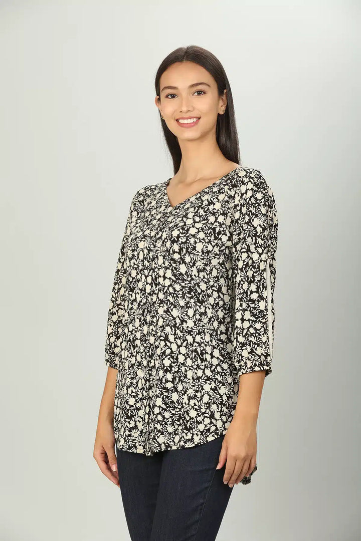 Black and White printed V neck Top