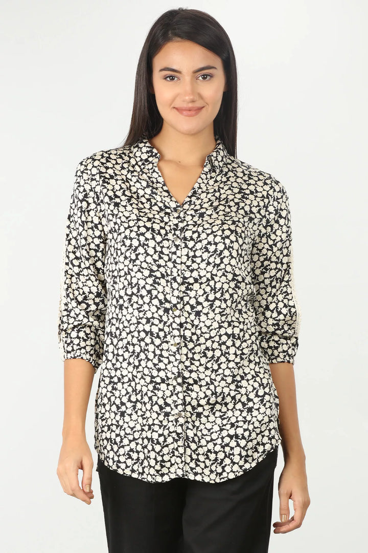BLACK &amp; WHITE PRINT SHIRT