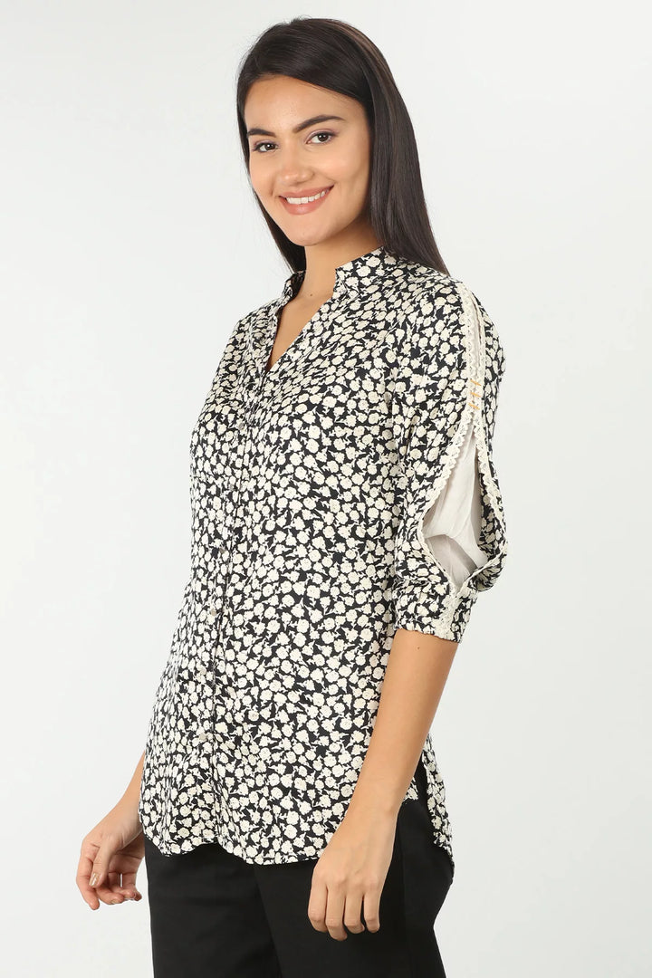 BLACK &amp; WHITE PRINT SHIRT