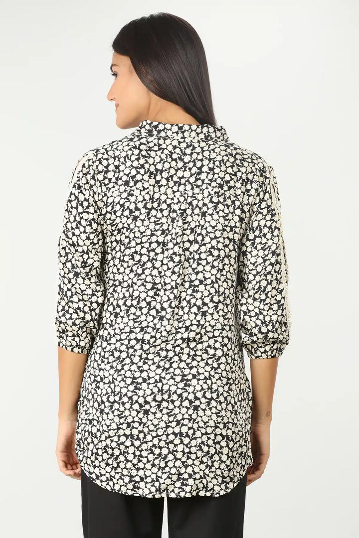 BLACK &amp; WHITE PRINT SHIRT