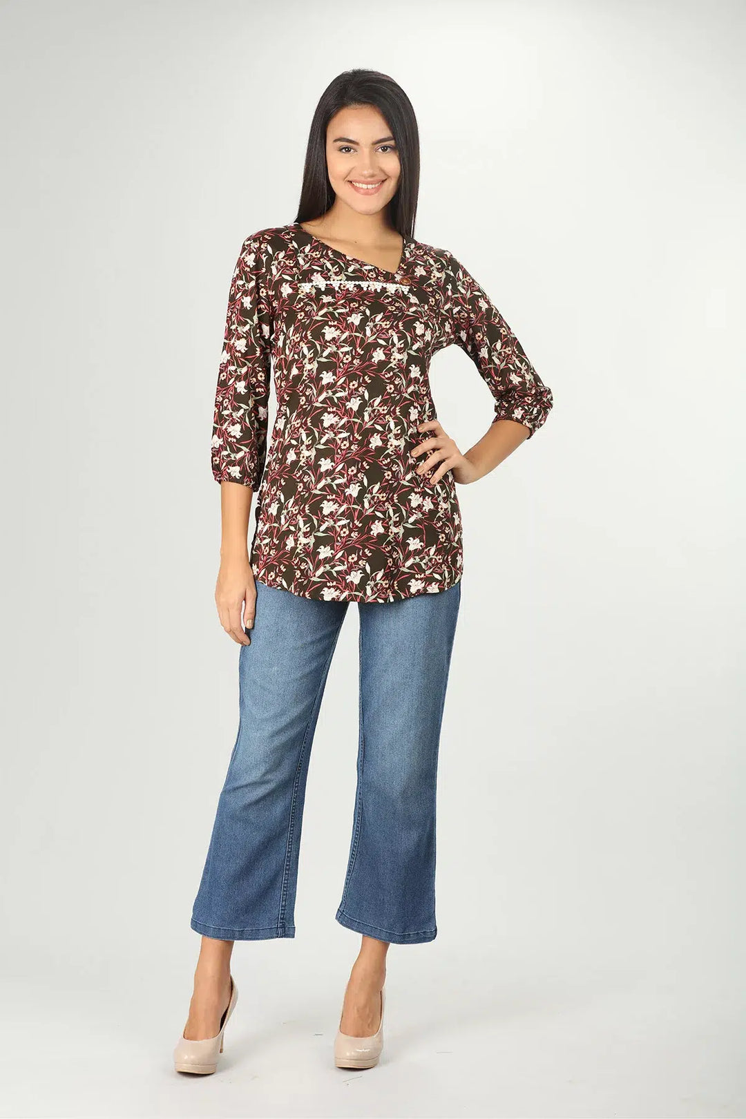 BROWN PRINTED V-NECK TOP