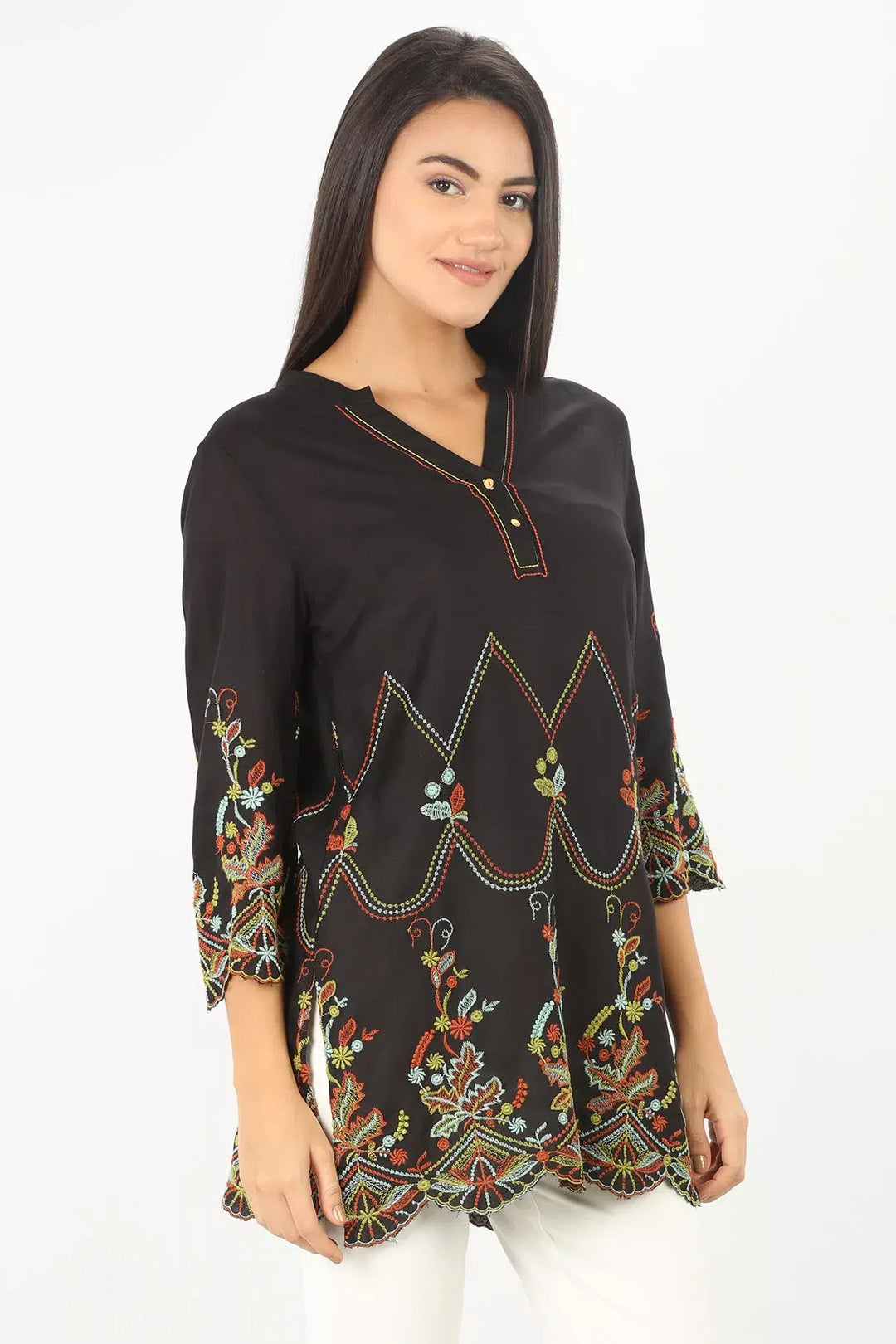 BLACK EMBROIDERED TUNIC TOP