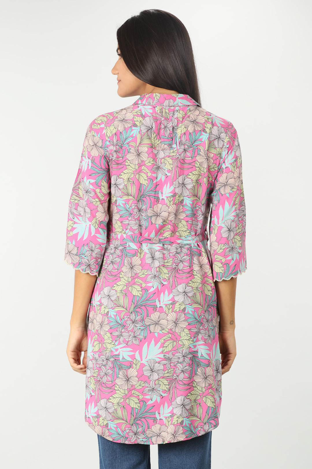 Pink floral print Tunic with collared neck