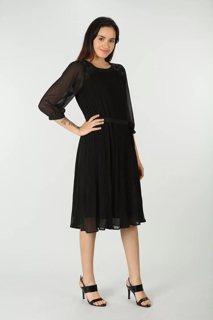 Black Georgette Round Neck Dress