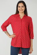 Red foil print high-low shirt