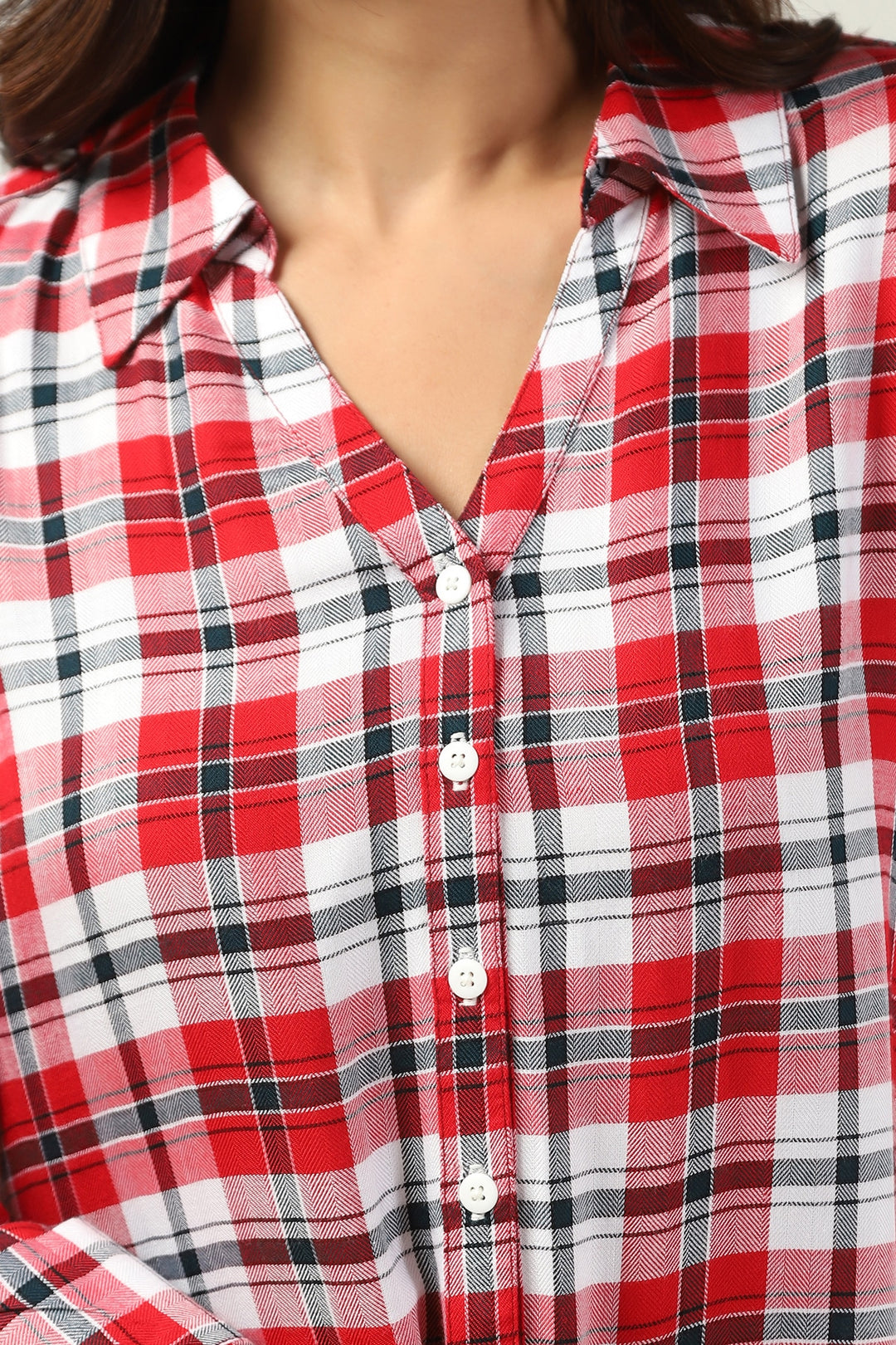 White &amp; Maroon Checked Rayon Twill Shirt