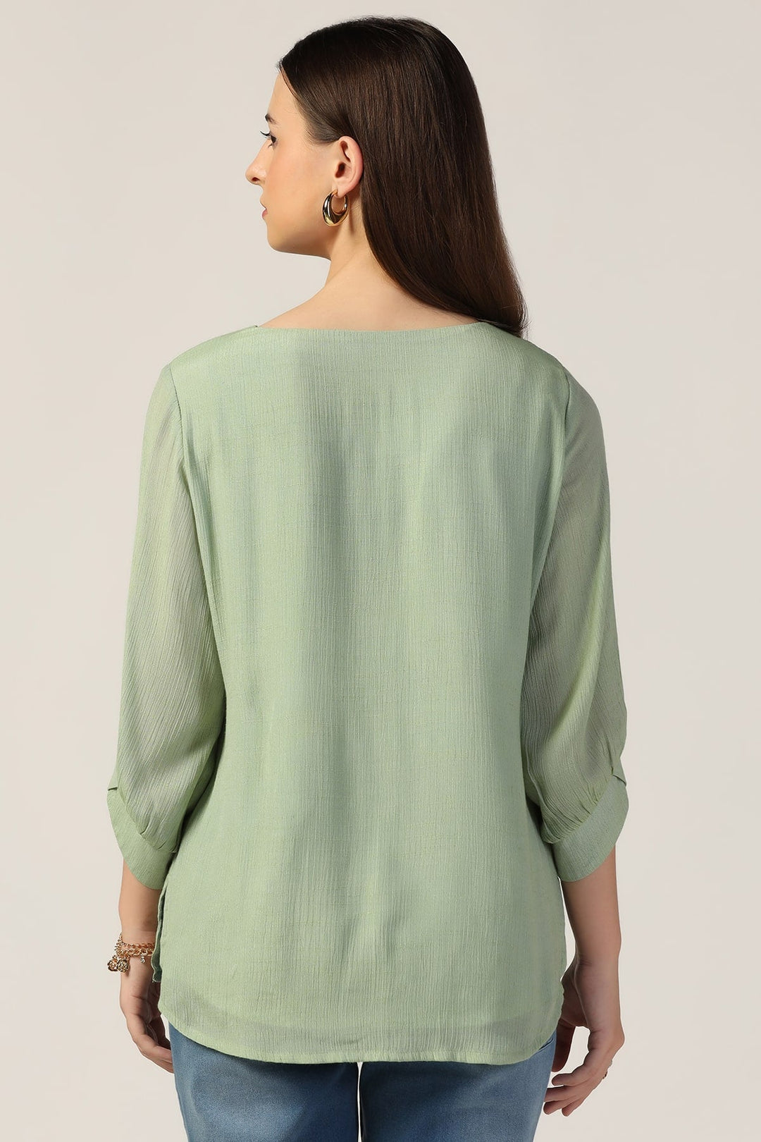 Green Crepe Casual Top with V Neck and 3/4th Sleeves
