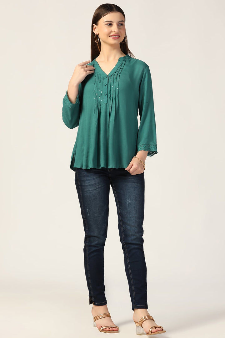 Pintuck Detail Casual Top in Emerald Green