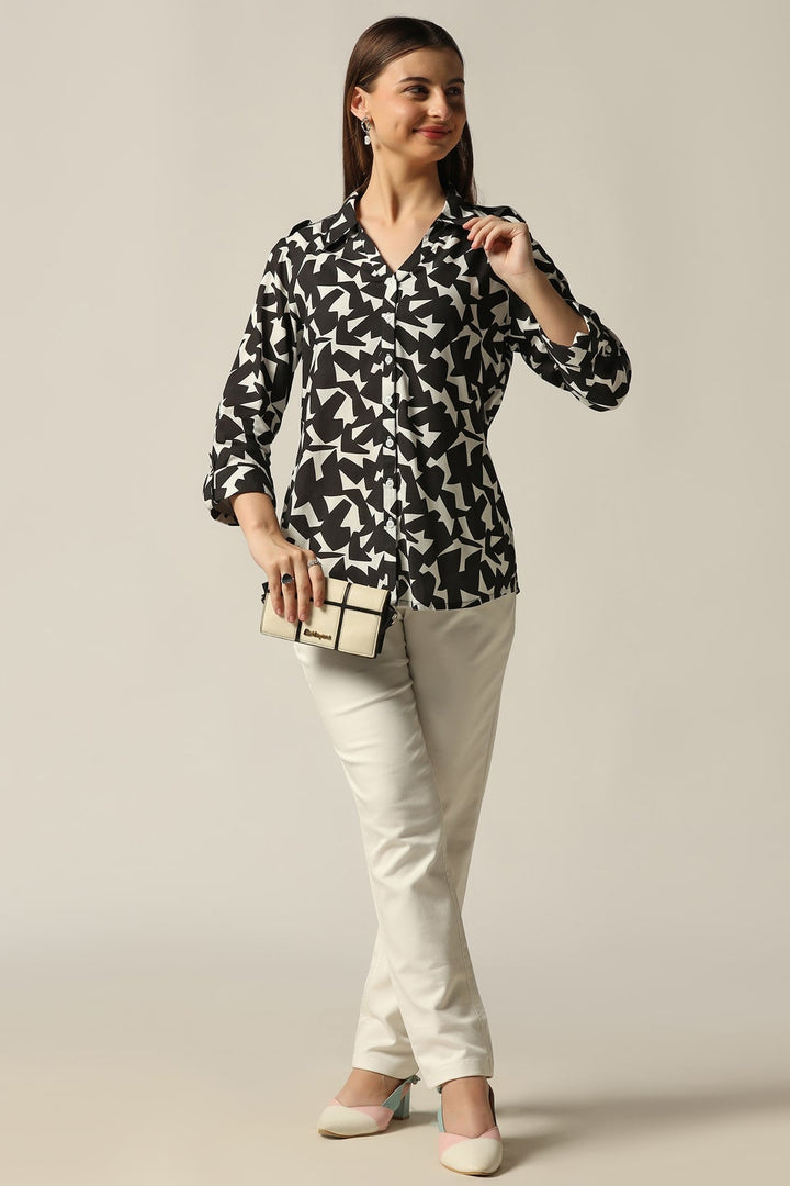 Black &amp; White Printed Rayon Shirt with 3/4th Sleeves