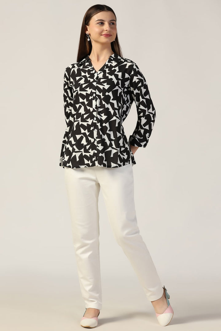 Black &amp; White Printed Rayon Shirt with 3/4th Sleeves