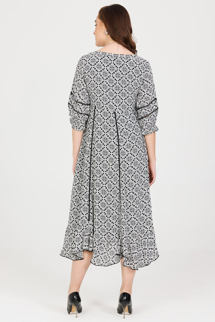 Black And White Printed Moss Crepe Dress with 3/4th Sleeves