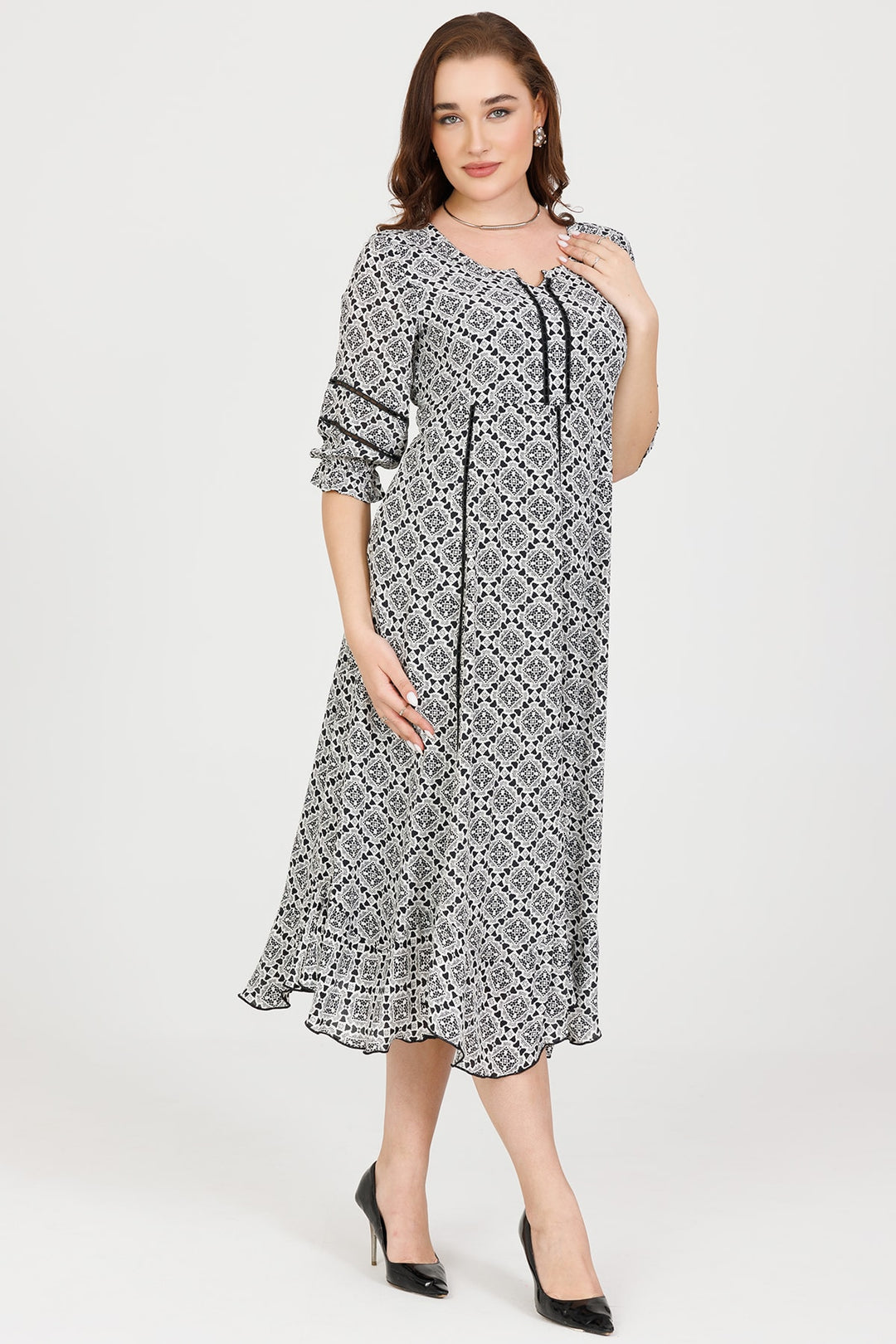 Black And White Printed Moss Crepe Dress with 3/4th Sleeves