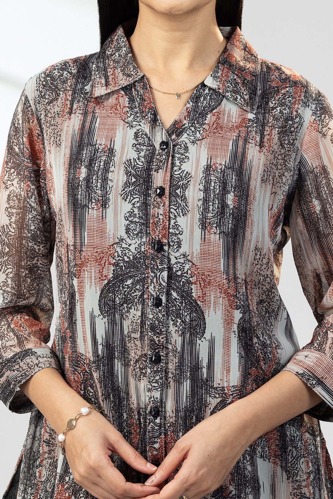Red &amp; Black Printed Chiffon Collared Shirt