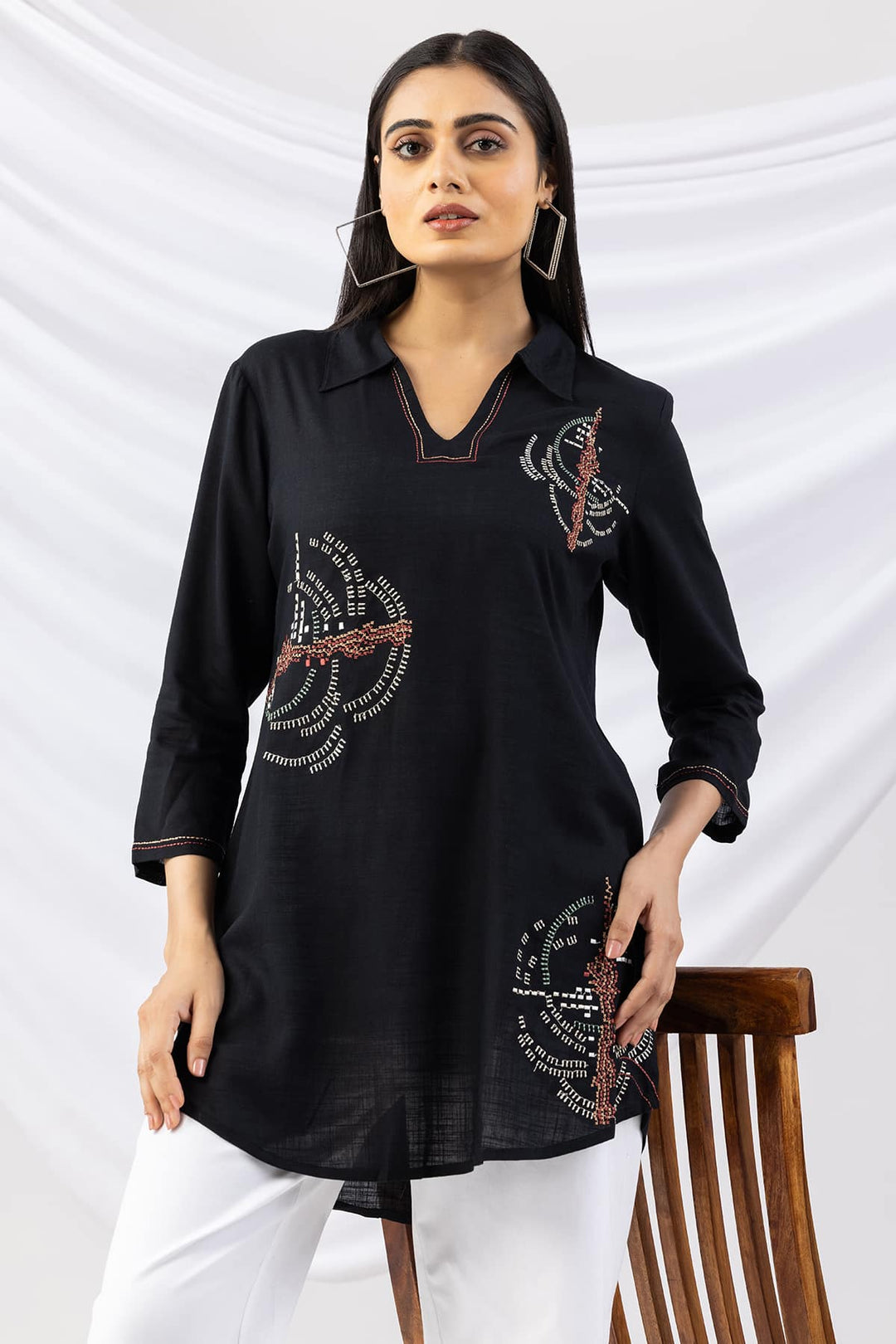 Black Viscose Slub Embroidered Tunic with Collar and 3/4th Sleeves