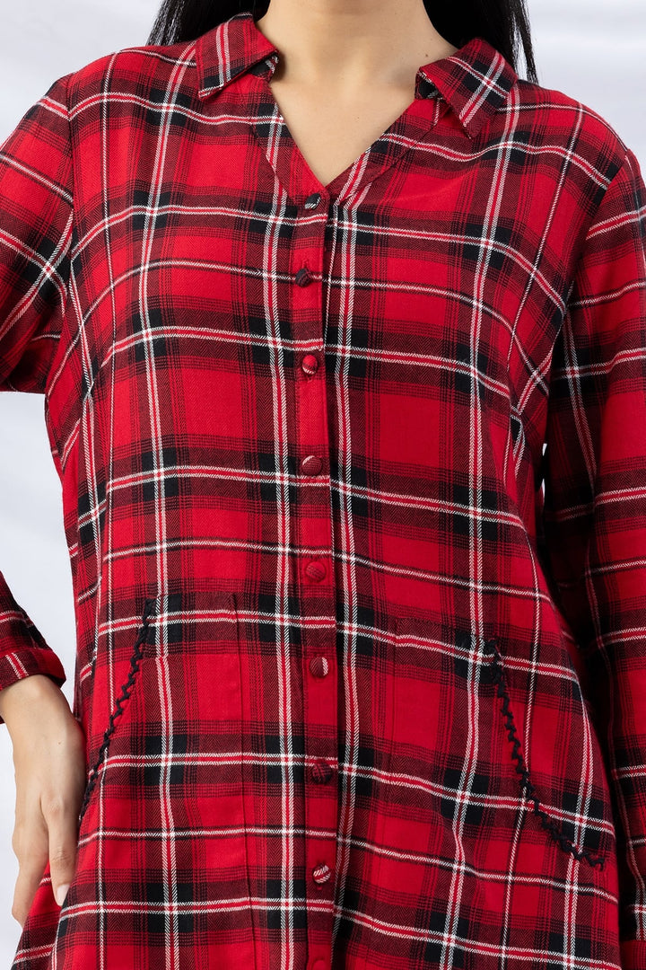 Red Checked Brush Rayon Twill Winter Long Shirt with Collar &amp; 3/4 Sleeves
