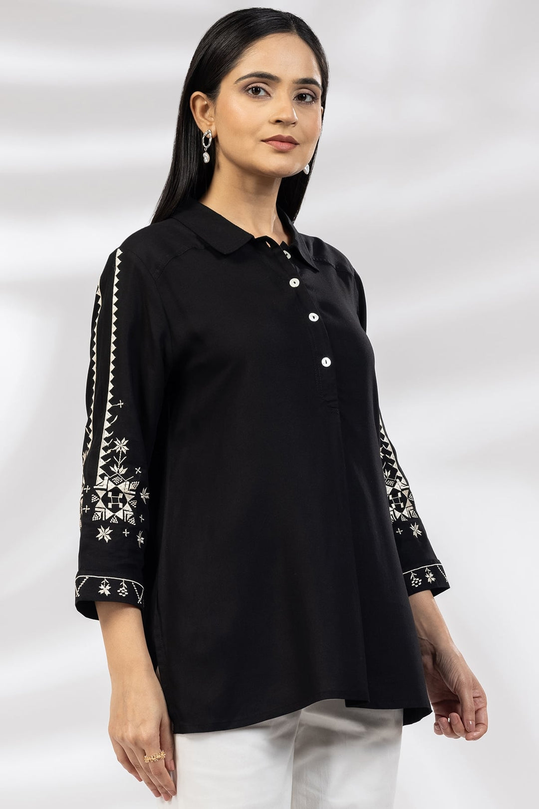 Black Tencel Twill Casual Top with Embroidery &amp; 3/4th Sleeves