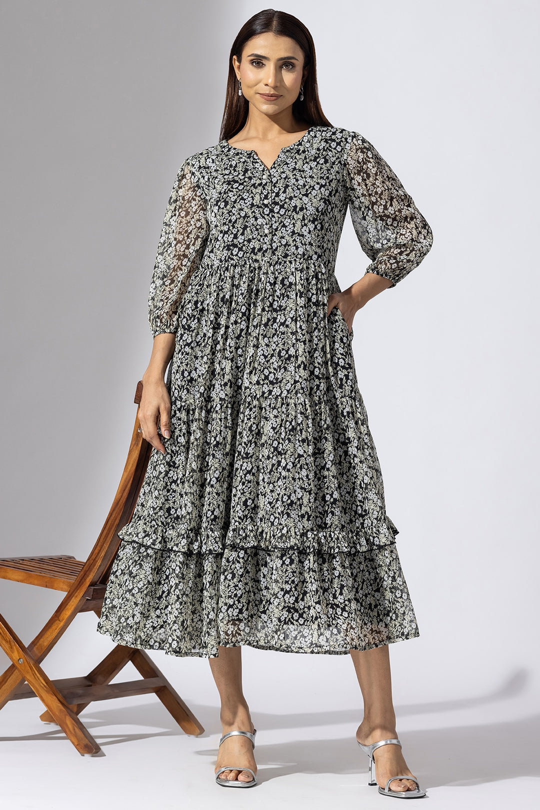 Black &amp;amp; White Chiffon Printed Casual Dress