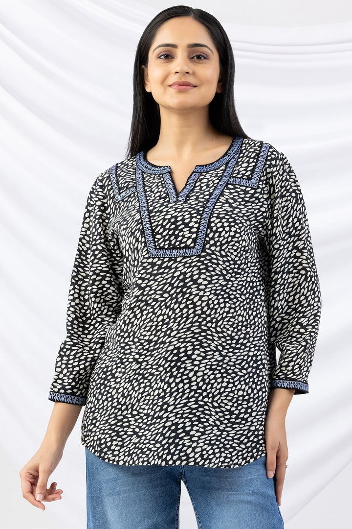 Black Embroidered Viscose Crepe Top with Round Neck and 3/4th Sleeves