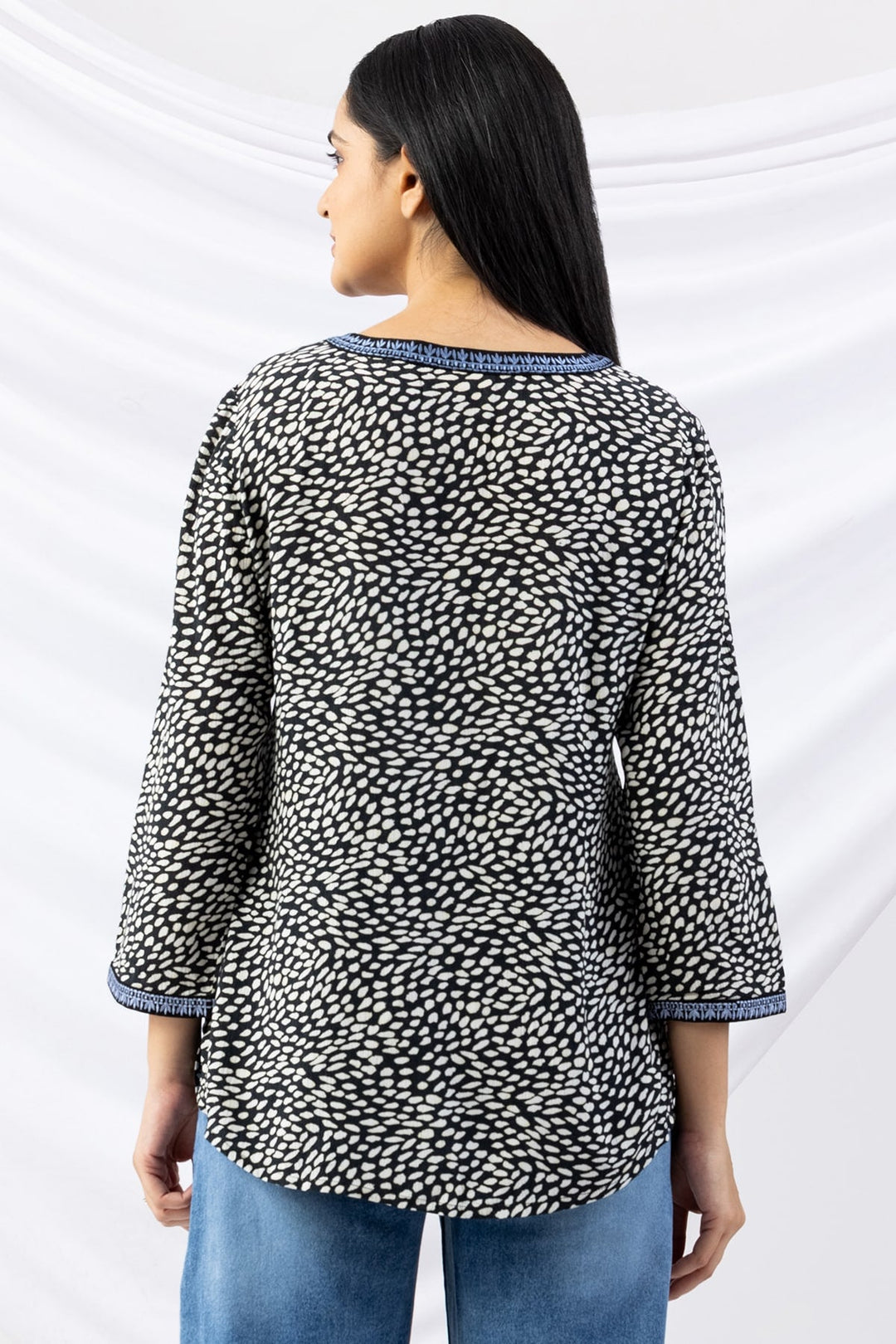 Black Embroidered Viscose Crepe Top with Round Neck and 3/4th Sleeves