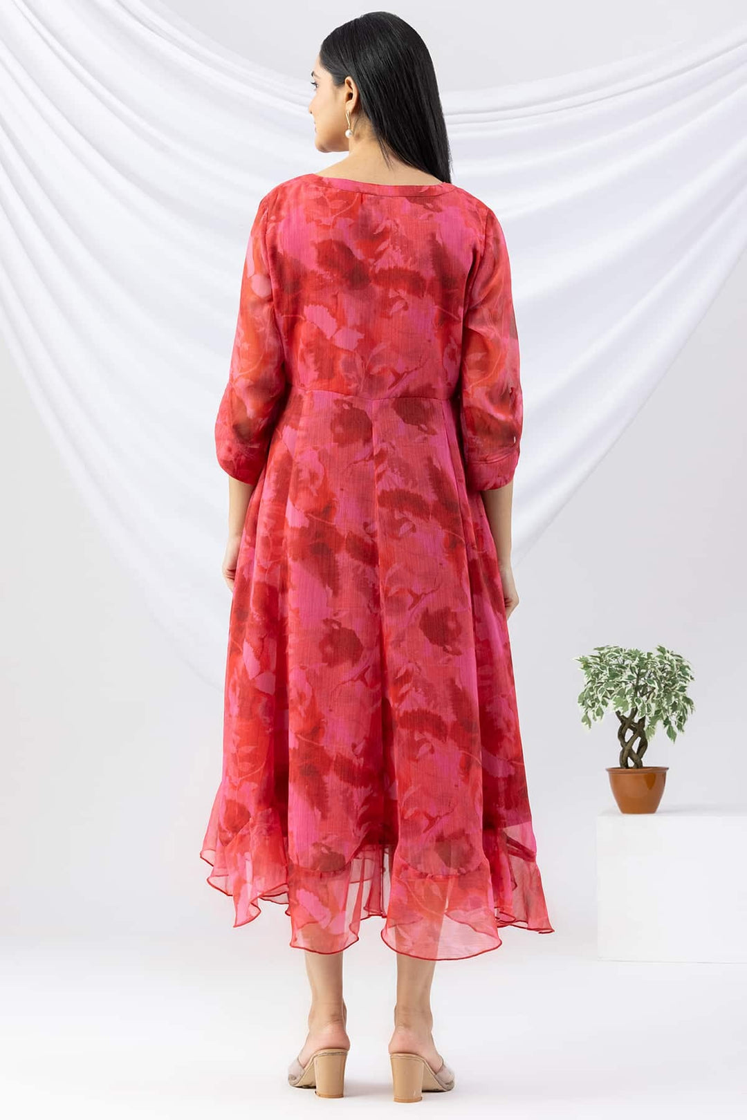Red Printed Chiffon Dress with Round Neck &amp; 3/4 Sleeves