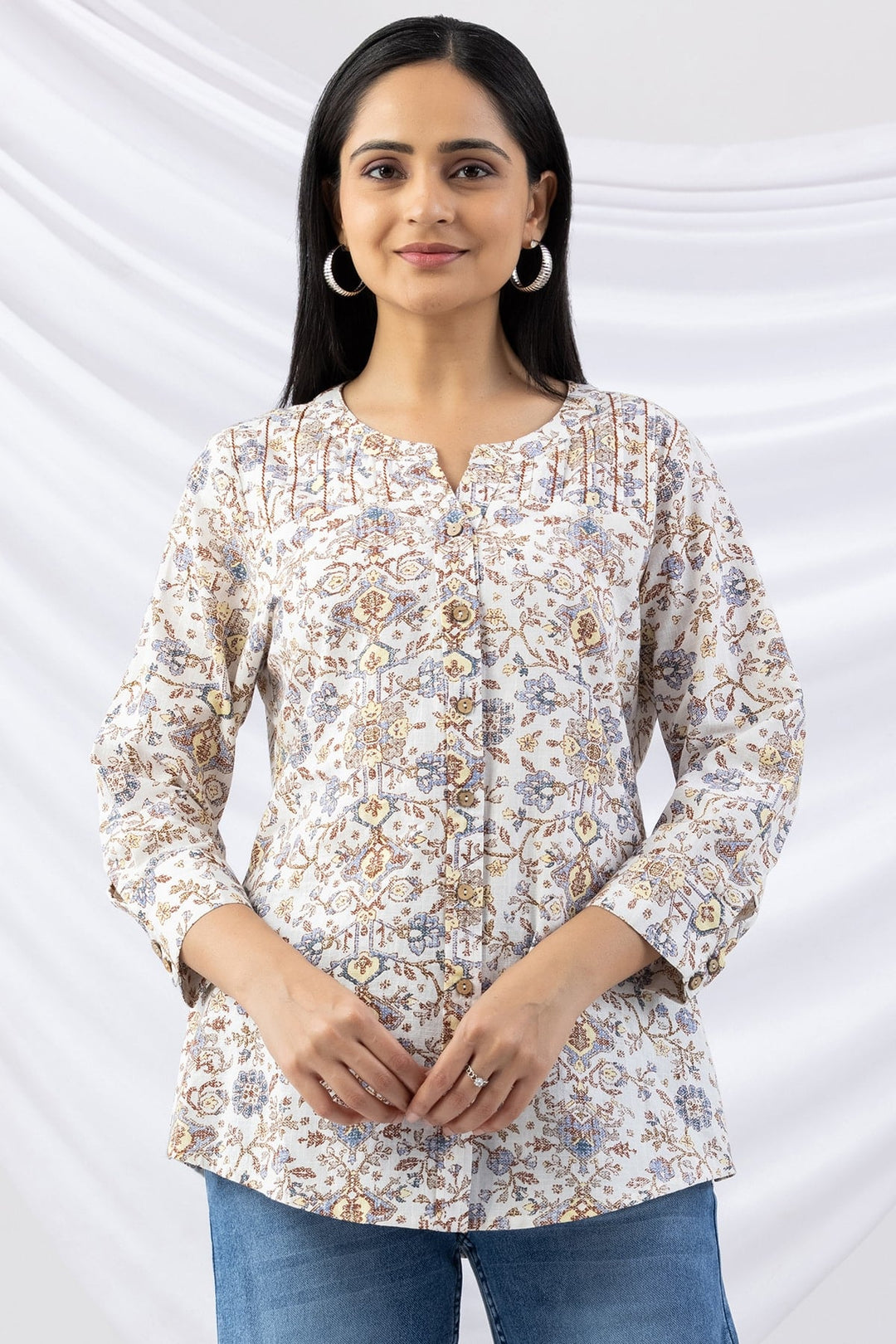Off White Printed Cotton Slub Shirt with Round Neck &amp; 3/4 Sleeves