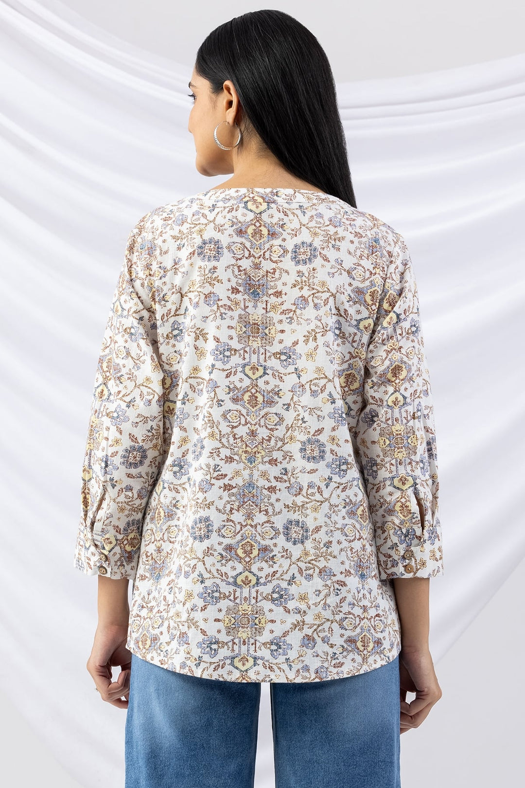 Off White Printed Cotton Slub Shirt with Round Neck &amp; 3/4 Sleeves
