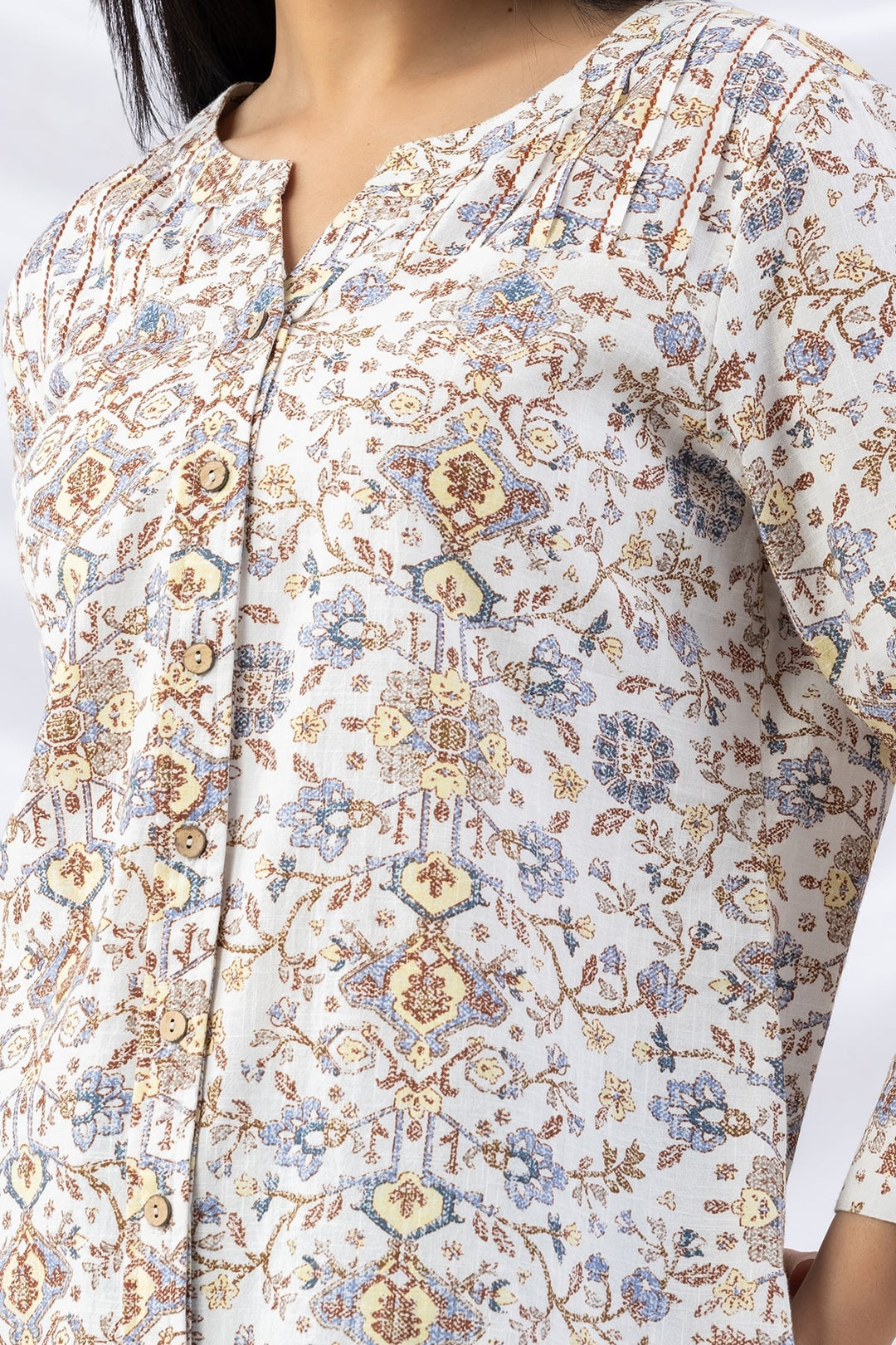 Off White Printed Cotton Slub Shirt with Round Neck &amp; 3/4 Sleeves