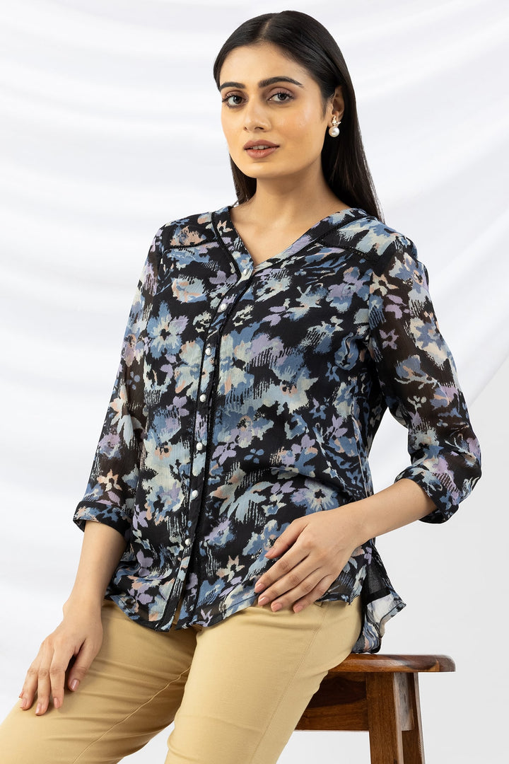 Printed Lavender Chiffon Shirt with V Neck &amp; 3/4 Sleeves