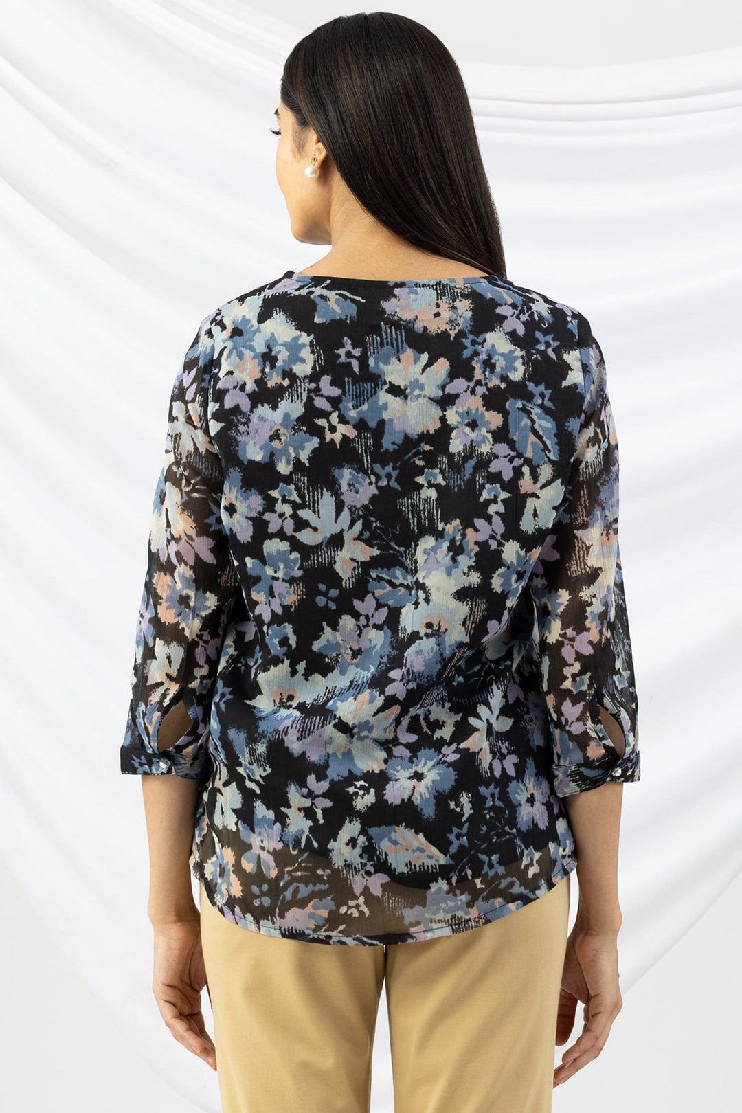 Printed Lavender Chiffon Shirt with V Neck &amp; 3/4 Sleeves