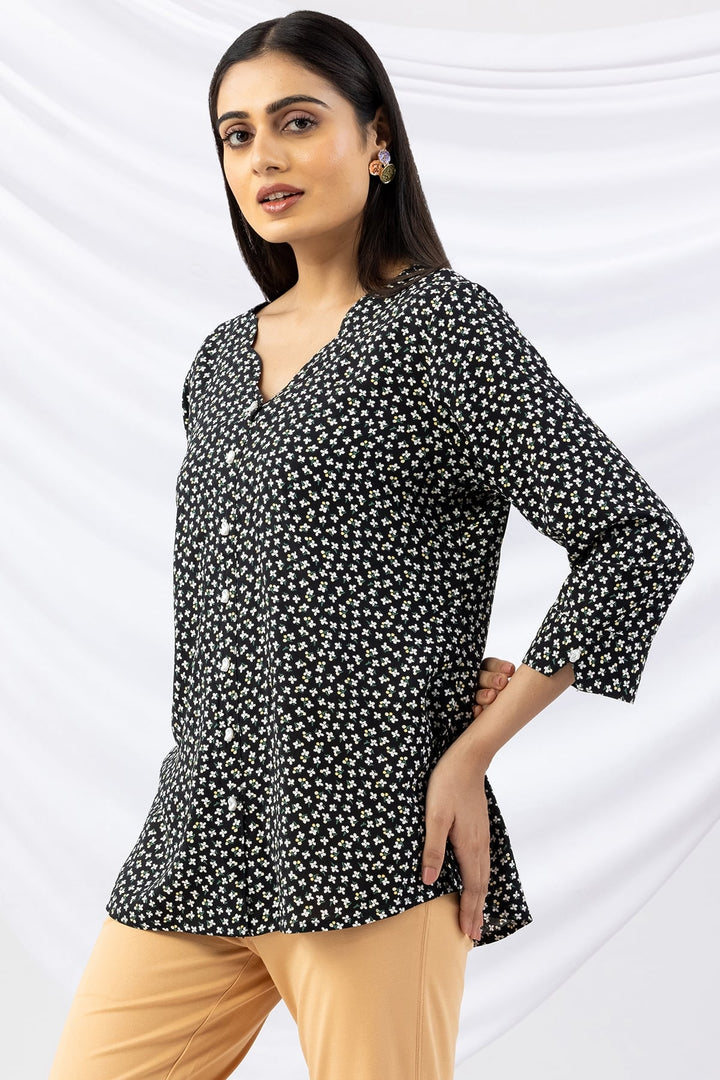 Black Printed Viscose Regular Fit Top with 3/4 Sleeves
