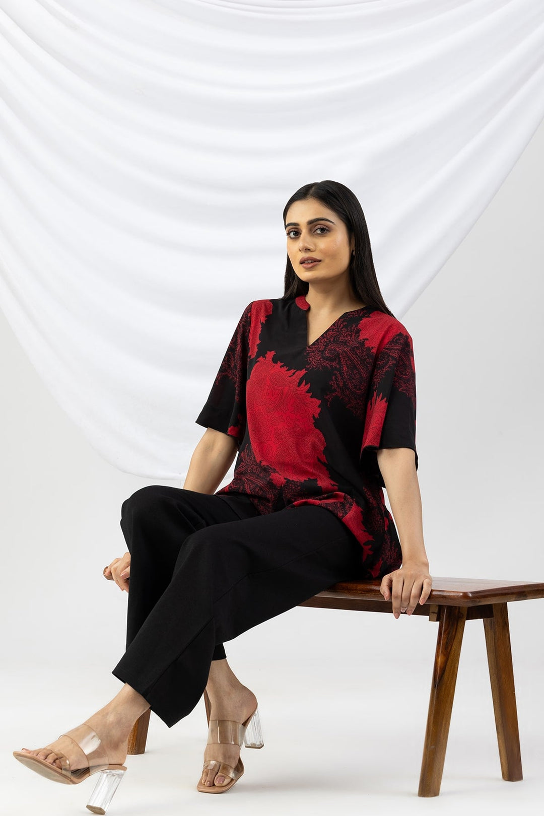 Black &amp; Red Printed Casual Top with Mandarin Neck
