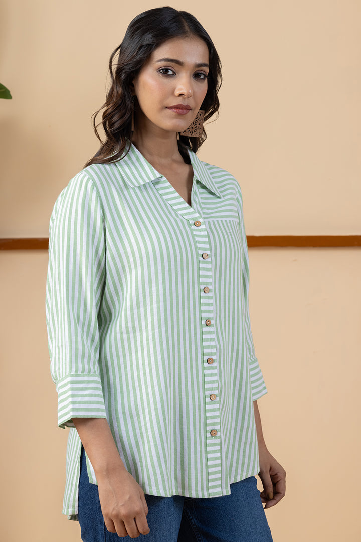 Green &amp; Off White Rayon Twill Stripes Shirt