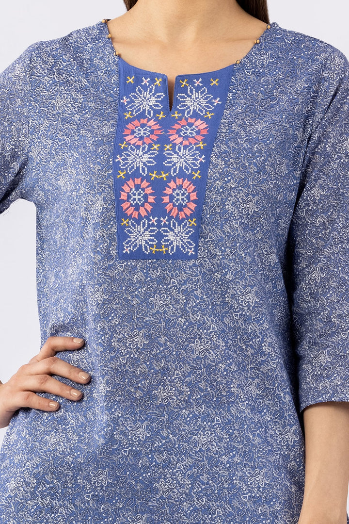 Blue Embroidered Tunic with Round Neck &amp; 3/4 Sleeves