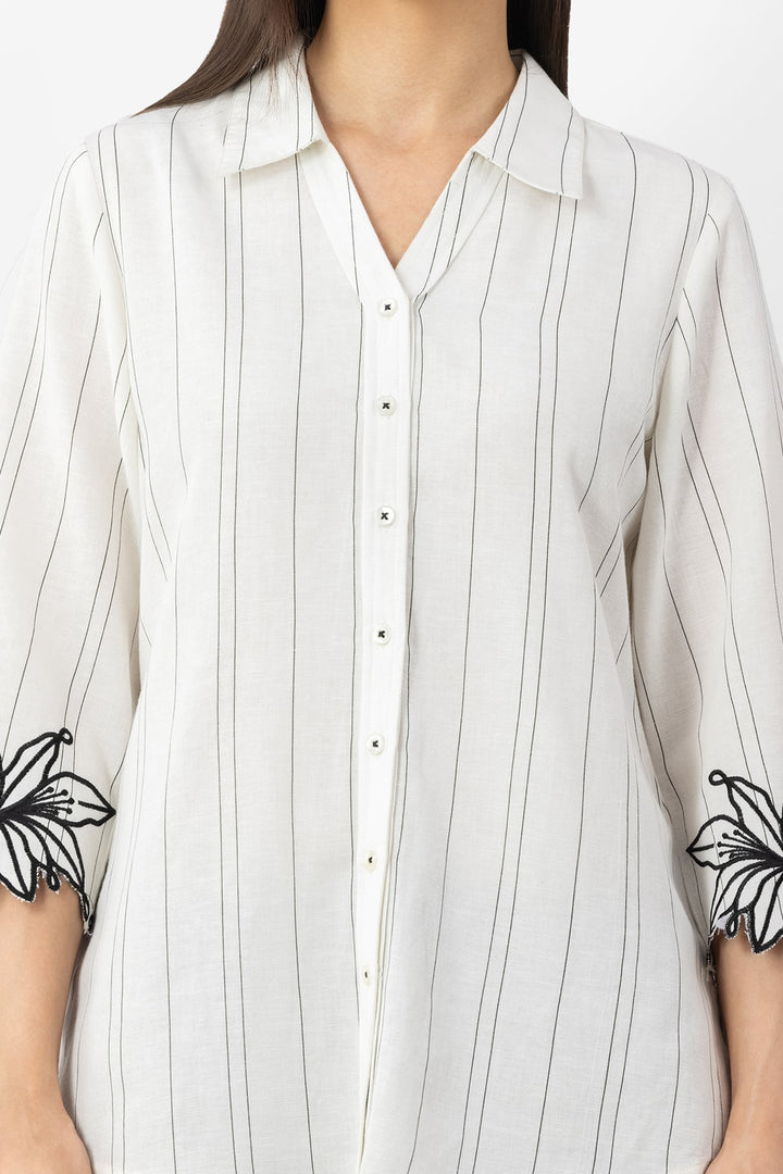 Off White Striped Viscose Linen Shirt with Collar &amp; 3/4 Sleeves