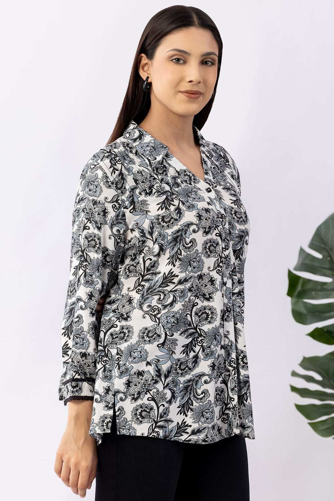 Black Printed Viscose Shirt with Collar &amp; 3/4 Sleeves