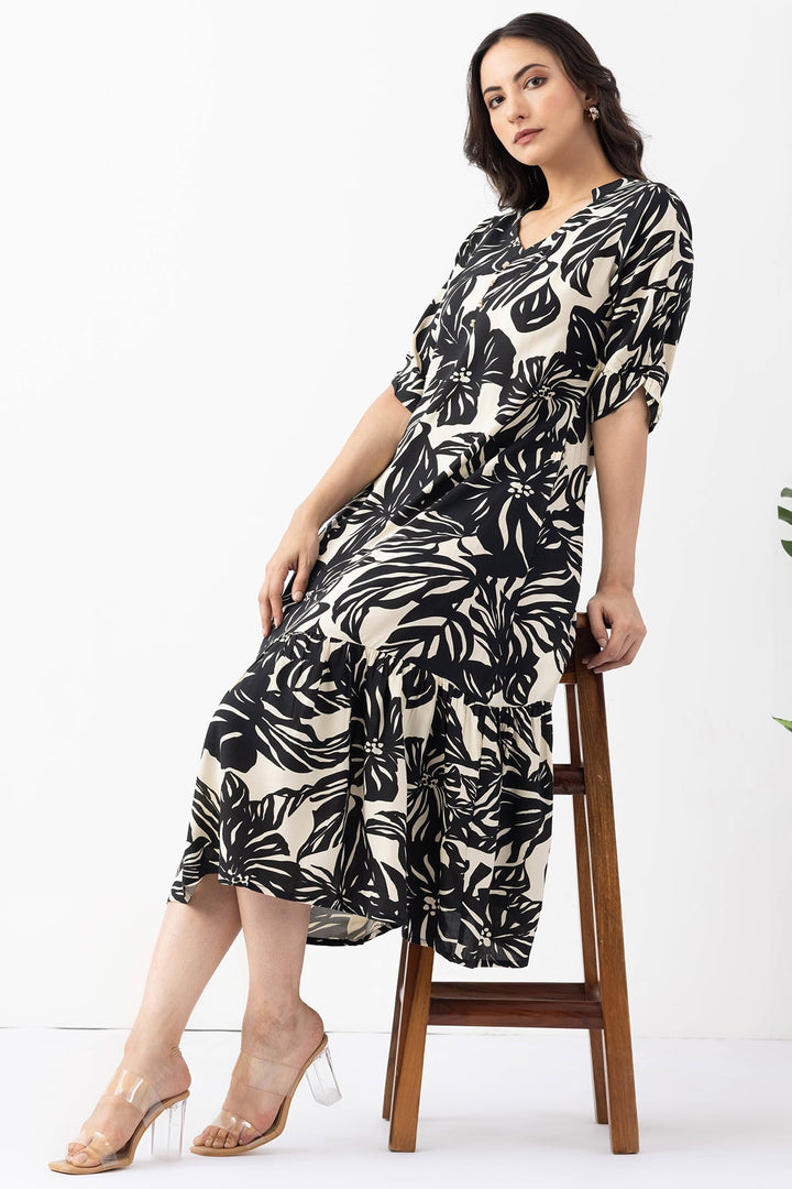 Black &amp; Beige Printed Viscose Dress with Round Neck &amp; Half Sleeves