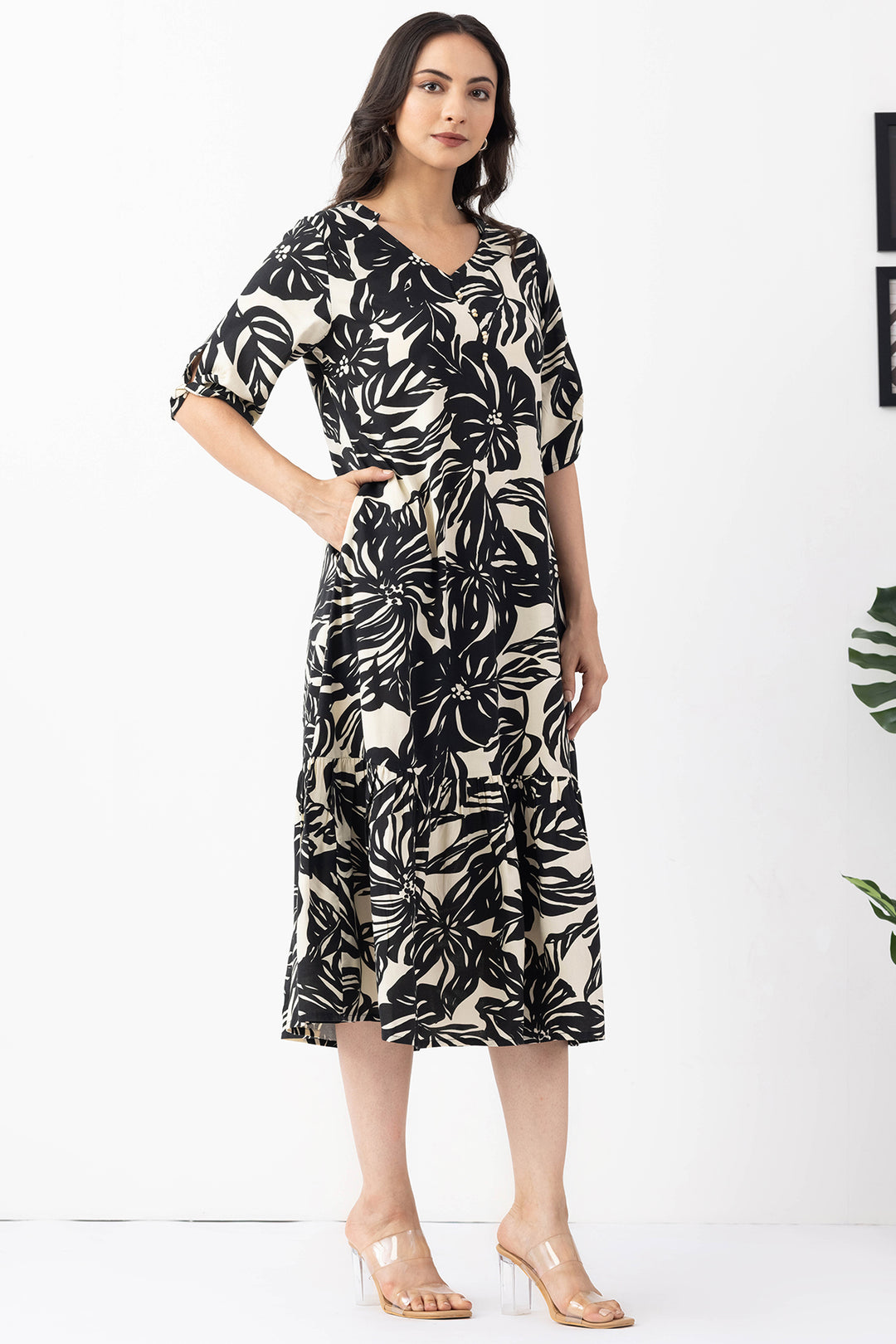 Black &amp; Beige Printed Viscose Dress with Round Neck &amp; Half Sleeves