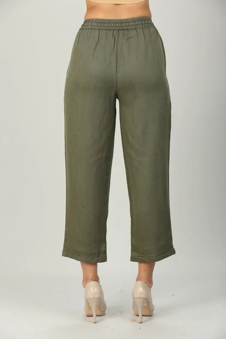 Olive Green solid mid-rise pant