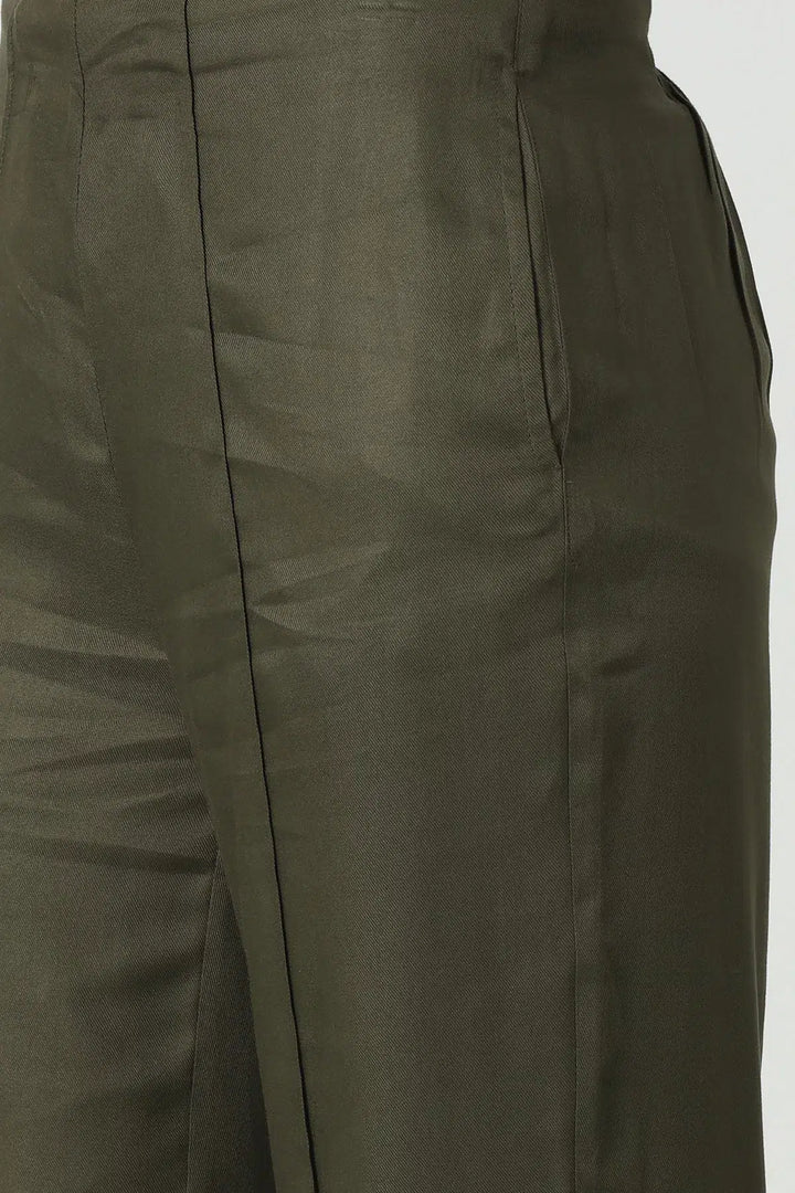 Olive grey solid pants with pockets