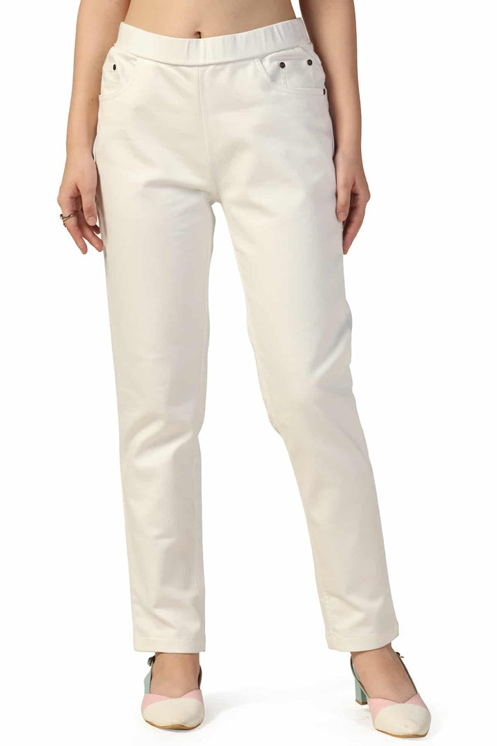 White Solid Twill Slim Pants