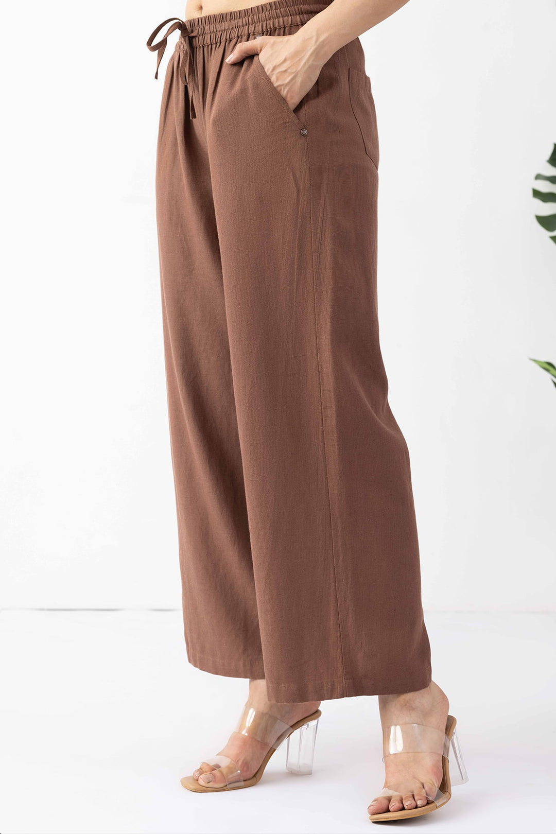 Brown Solid Linen Trouser with Regular Fit