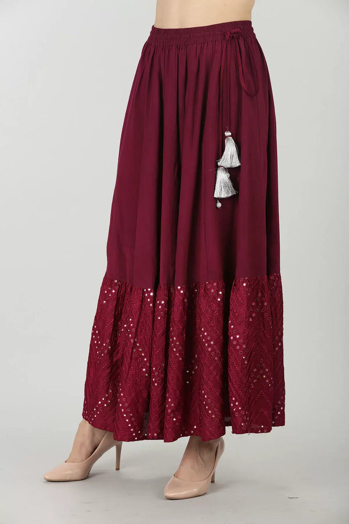 WINE EMBELLISHED SKIRT