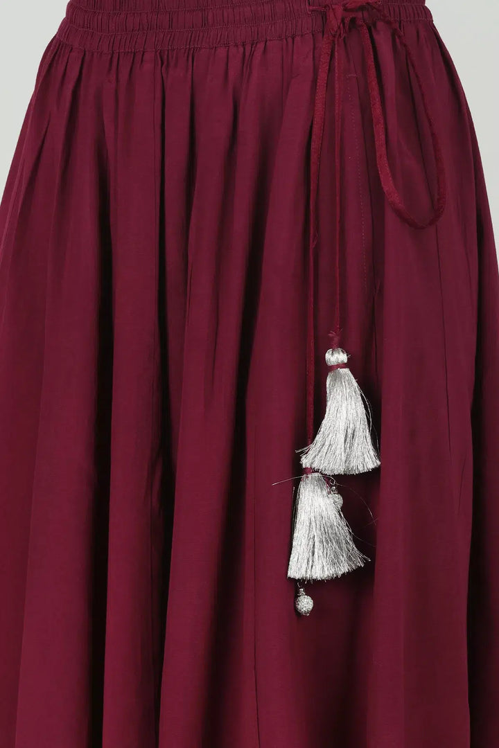 WINE EMBELLISHED SKIRT